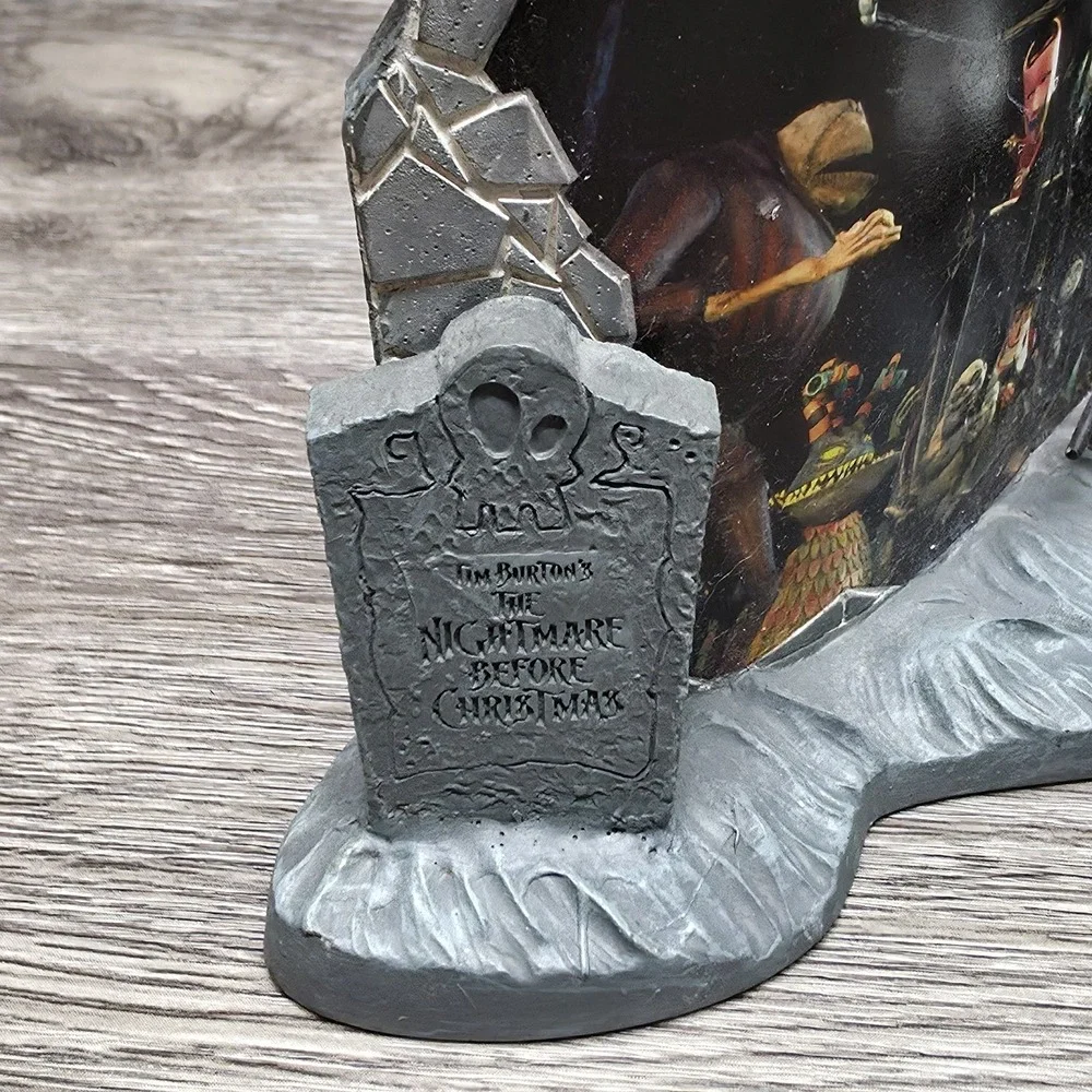 Rare Disney's NECA - Nightmare Before Christmas - Wall Diorama